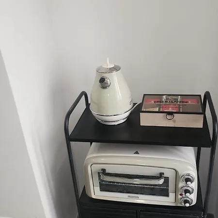 Pomona Apartment *